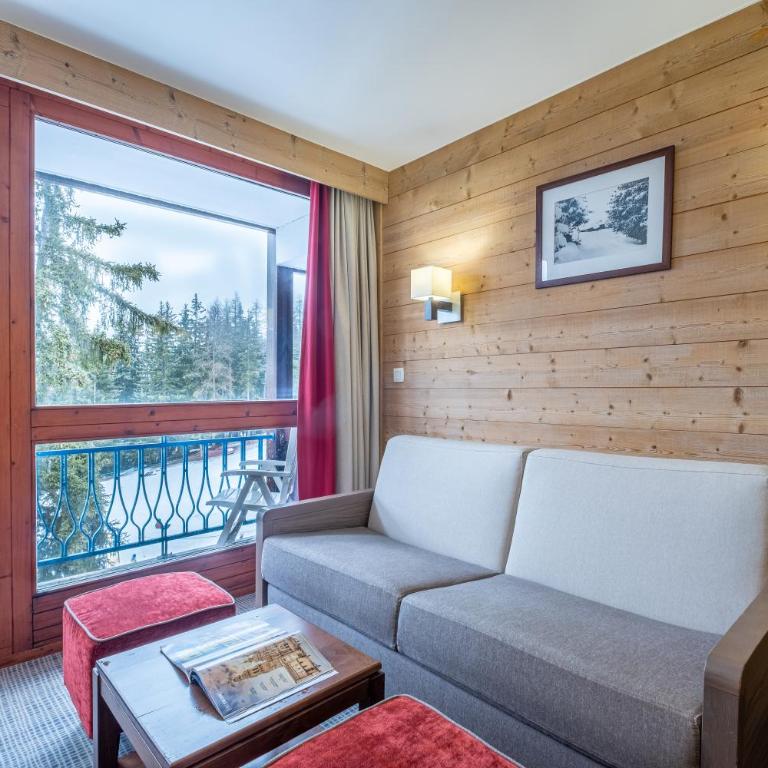 Résidence Pierre & Vacances Le Belmont - Appartement 1 Chambre avec Balcon et Vue sur Montagne (4 Personnes) - 2