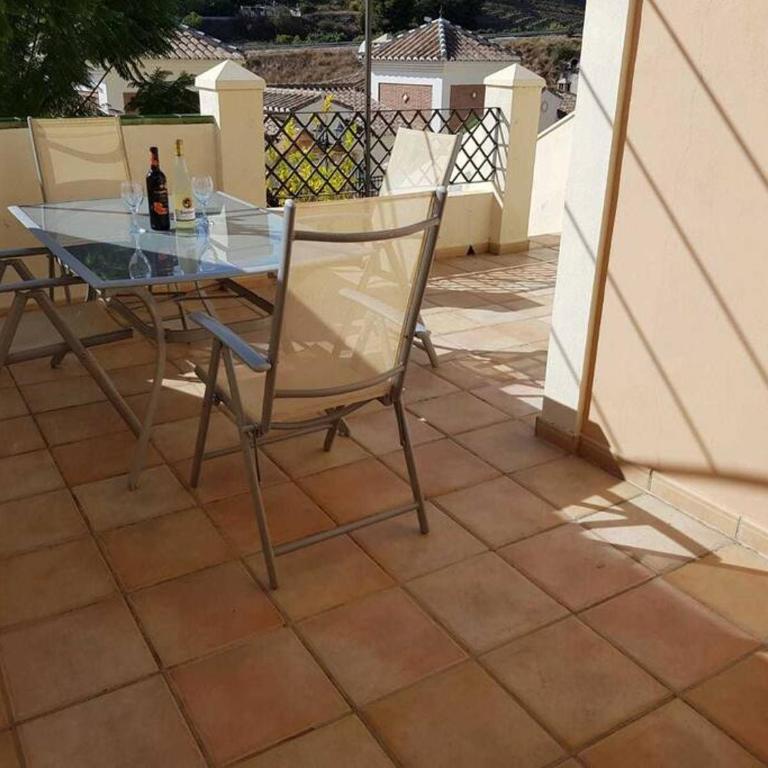 Stunning 2-Bed House in Nerja w. pool, a/c, garage - Casa de 2 dormitorios - 28