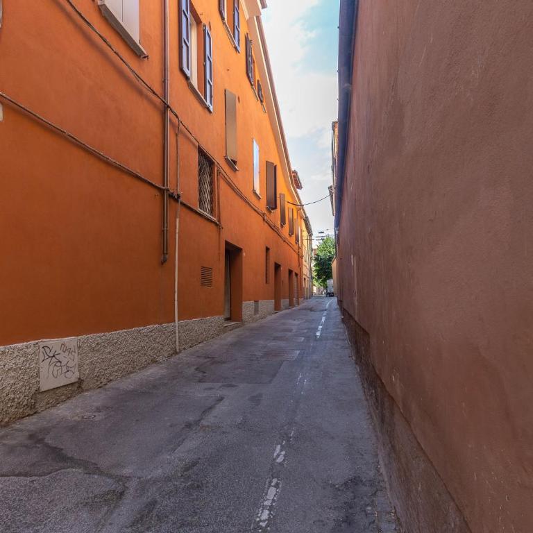 GuestHost - Apt with Terrace 10 min walk from Piazza Santo Stefano - Two-Bedroom Apartment - 31
