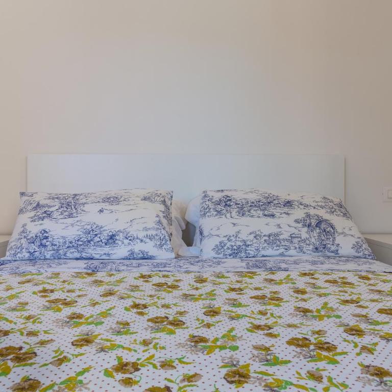 GuestHost - Apt with Terrace 10 min walk from Piazza Santo Stefano - Two-Bedroom Apartment - 8