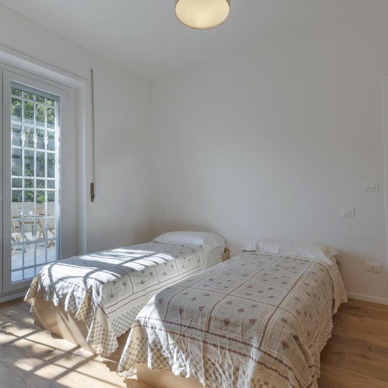 GuestHost - Apt with Terrace 10 min walk from Piazza Santo Stefano - Two-Bedroom Apartment - 16