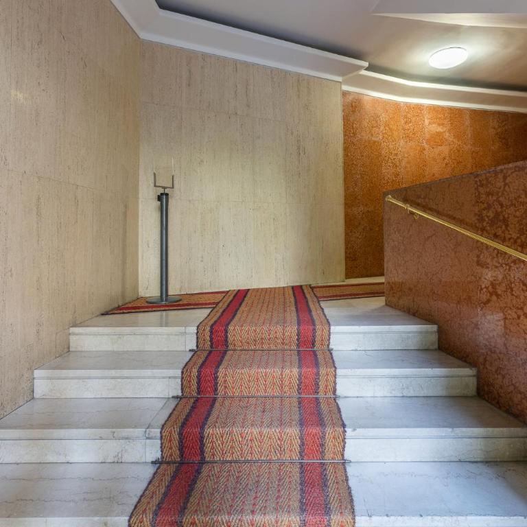 GuestHost - Apt with Terrace 10 min walk from Piazza Santo Stefano - Two-Bedroom Apartment - 26