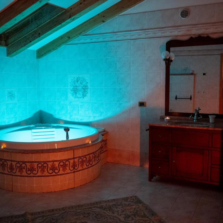 La casa di Terlago - Deluxe Suite mit Whirlpool-Badewanne - 29