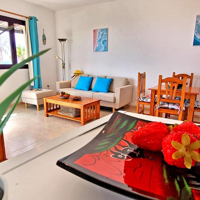 Holiday flat BLUE OCEAN, beachfront, sea view, 1 bedroom, livingroom, fast internet - Apartamento de 1 dormitorio - 13