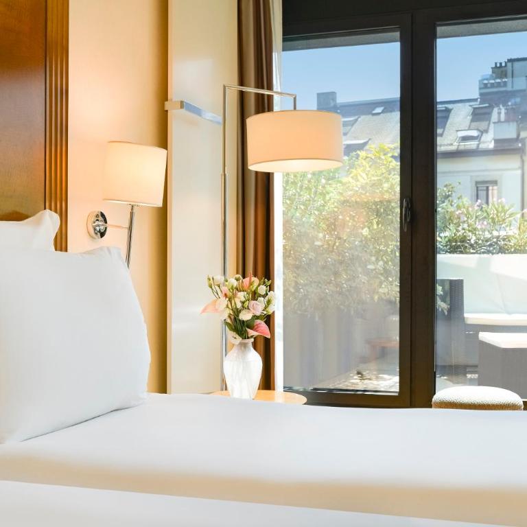 Warwick Geneva - Chambre Classique avec Terrasse - 3