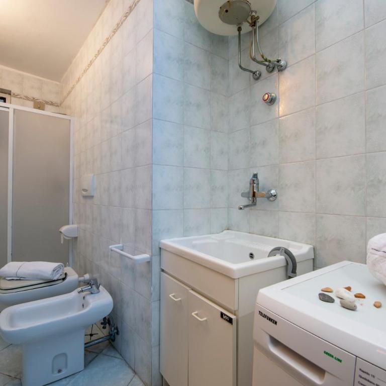 Casa Piazza Dogi - Appartamento con 1 Camera da Letto - 13