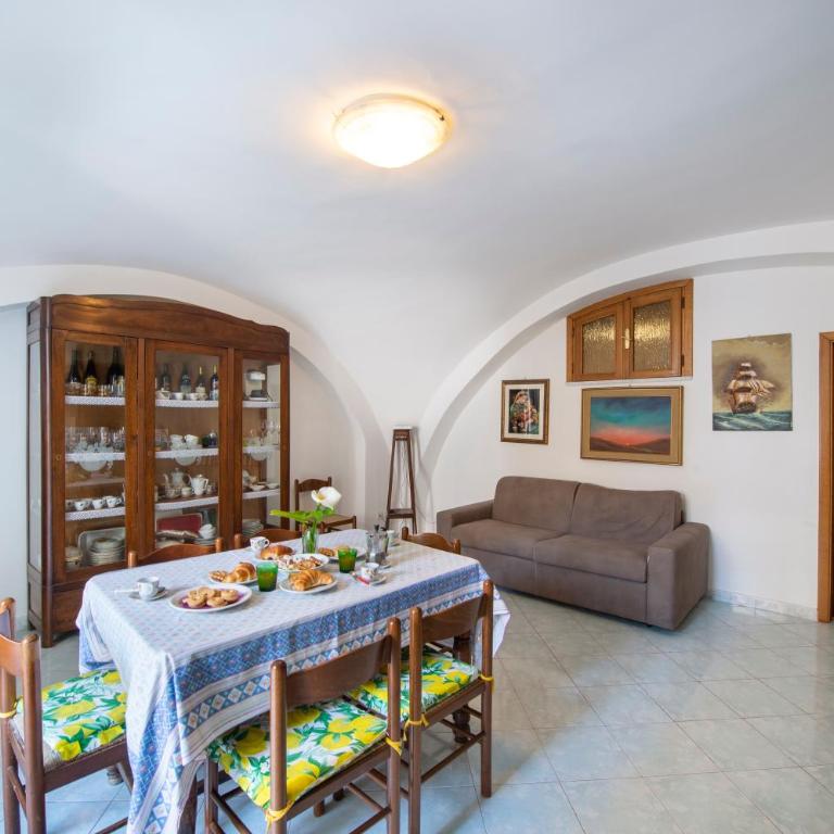 Casa Piazza Dogi - Appartamento con 1 Camera da Letto - 14