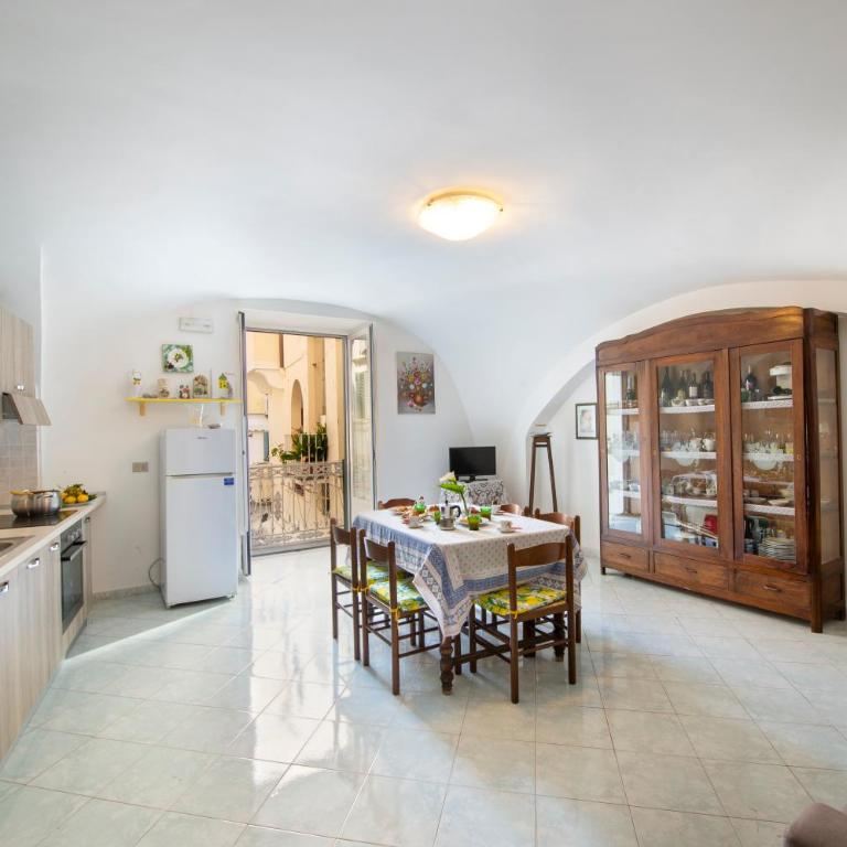 Casa Piazza Dogi - Appartamento con 1 Camera da Letto - 17
