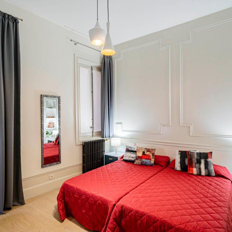 Ever House - CHUECA-GRAN VIA - Three-Bedroom Apartment - 64