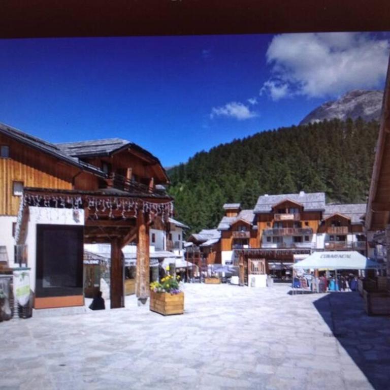 T2 Les orres 1800 pied des pistes avec piscine - Appartamento con 1 Camera da Letto - 18