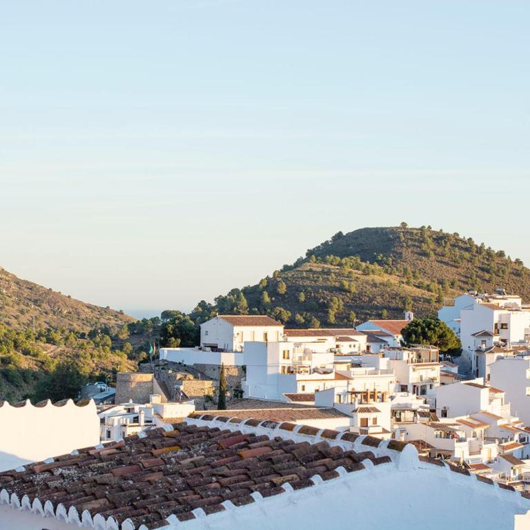 Casa Rosario, Frigiliana Large Historic Townhouse with Amazing Roof terrace HansOnHoliday Rentals - Casa de 3 dormitorios - 3