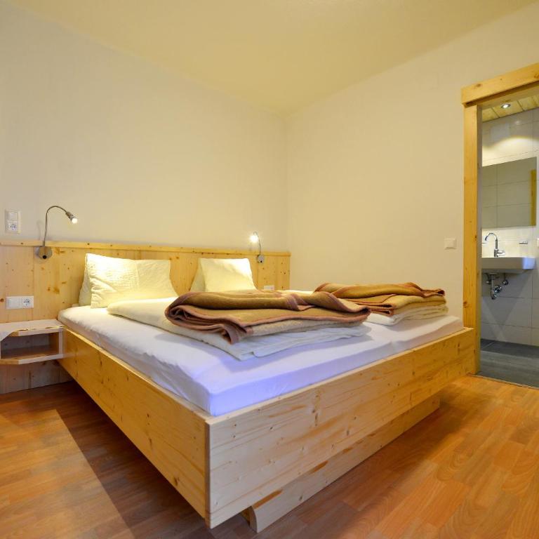 Ferienwohnungen Plattner - Apartment mit 2 Schlafzimmern und Seeblick - 3
