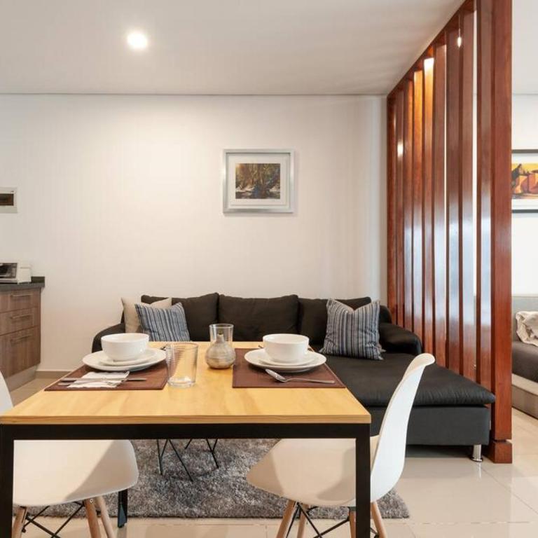 Chic loft! 150 BPS fiber optic internet - Apartamento de 1 dormitorio - 7