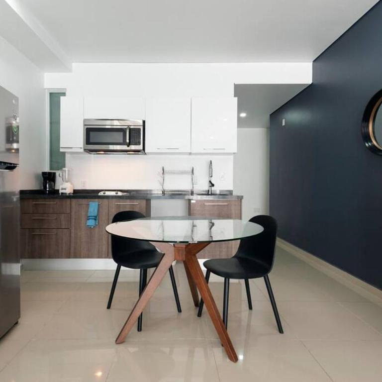600 sq ft in trendy area, 150 BPS fiber optic - Apartamento de 1 dormitorio - 4