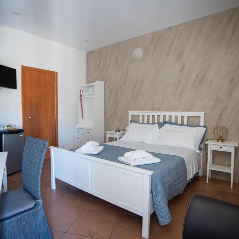 Bed and Breakfast Terra del Sole Ibla - Camera Matrimoniale Economy - 4