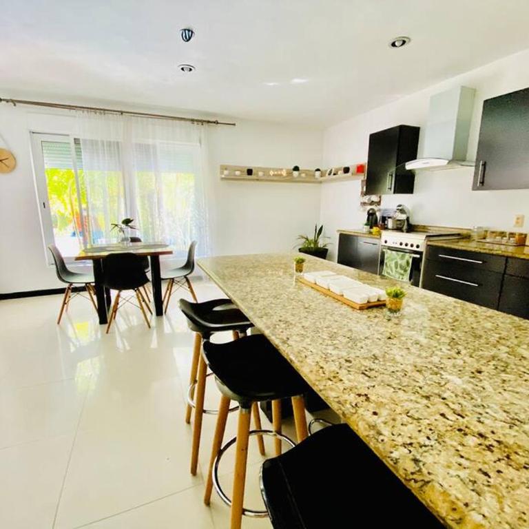 Departamento en el corazón de Playa del Carmen - Two-Bedroom Apartment - 16
