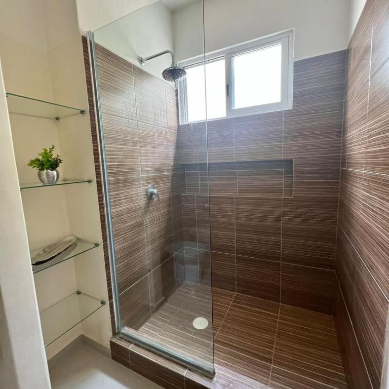Espacioso departamento a unos metros de Playa mamitas y de la famosa 5ta av - Apartamento de 2 dormitorios - 18