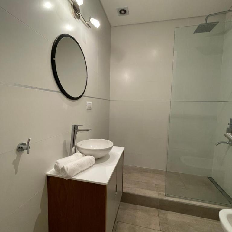 Departamento Moderno - Equipado y Con Cochera Privada - Apartamento de 1 dormitorio - 4