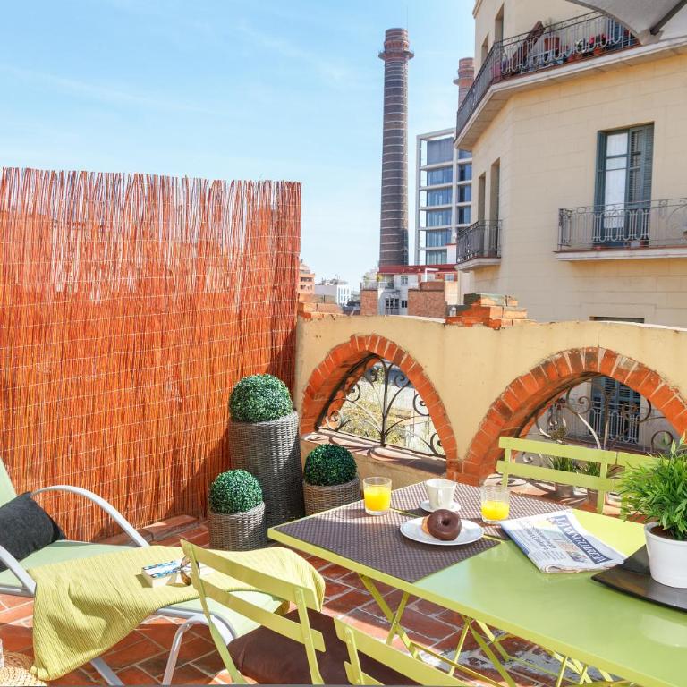 Feelathome Center Apartments - Studio with Private Terrace - Vila i Vila Street (2 Adults) - 1