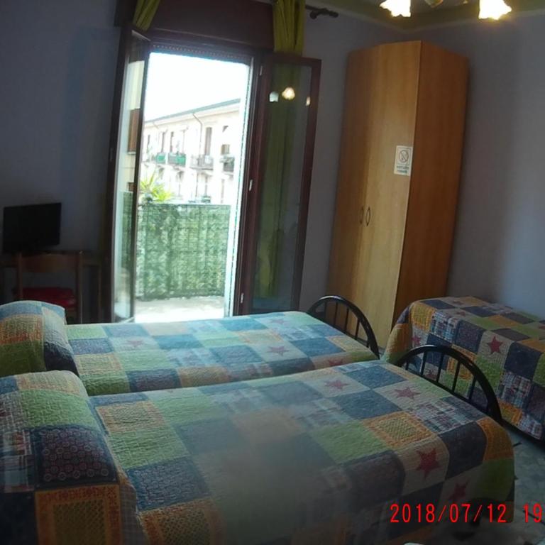 The Caponi Bros - Camera Quadrupla con Bagno Privato Esterno - 1