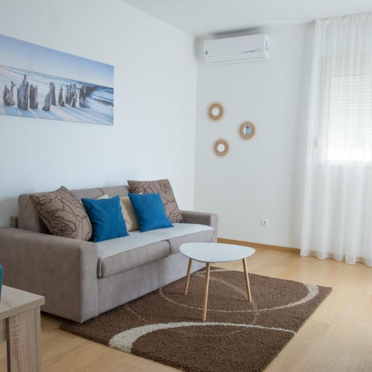 Apartments Milica - One-Bedroom Apartment - 1