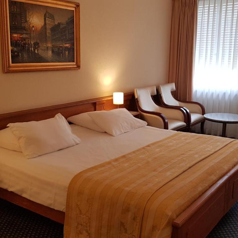 Hotel Century - Chambre Double Supérieure - 4