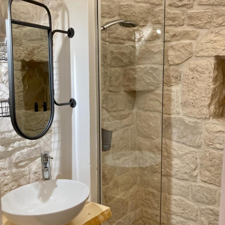 Lacinera Trulli e Lamie - Double Room with Garden View - 16