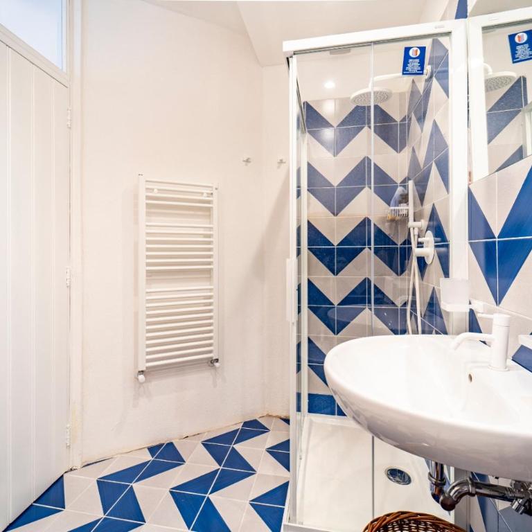 Casa Azzurra - Appartamento con 2 Camere da Letto - 68