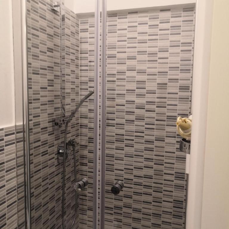 B&B Al Molo - Quadruple Room with Private External Bathroom - 6