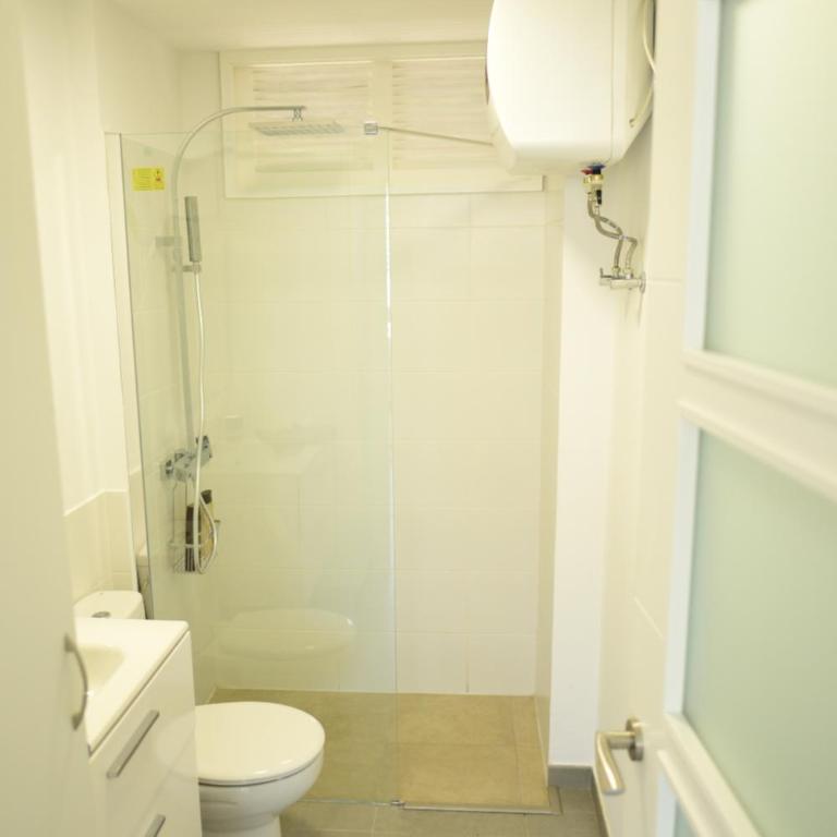 Apto. Dulia - One-Bedroom Apartment - 13