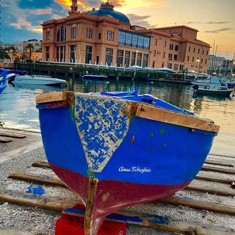 Casa Gio' Bari - Appartamento con 1 Camera da Letto - 9