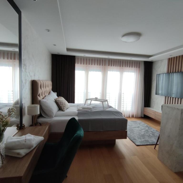 Vila Pino Silvestre - Deluks Studio sa Bračnim Krevetom (King-size) - 3