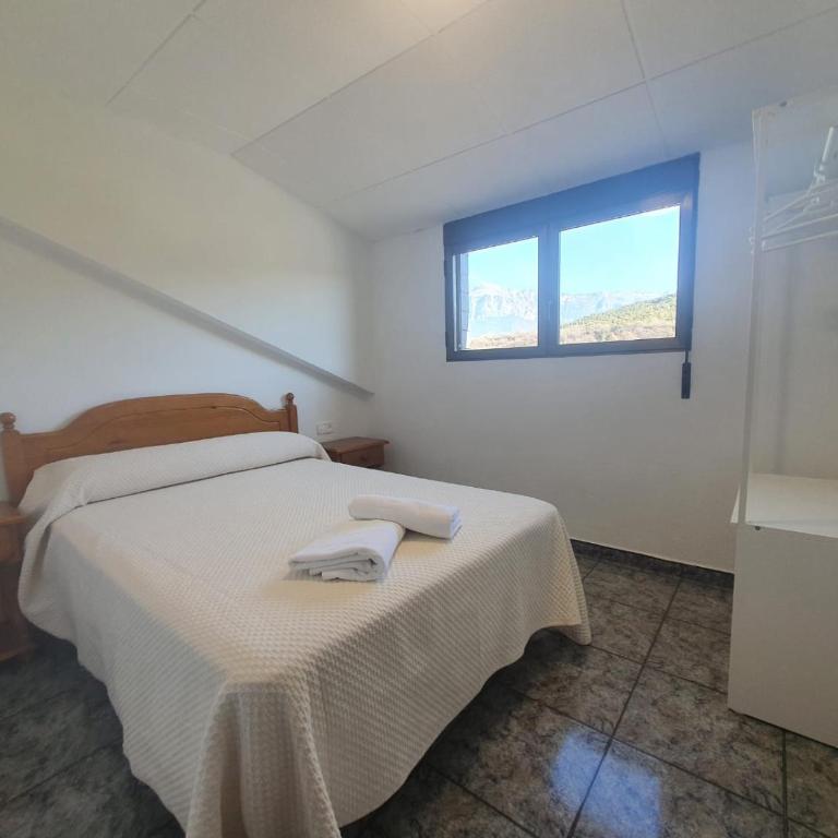 Hostal Apolo XI - Habitación de matrimonio con vistas - 3