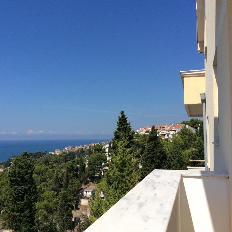 Apartments Rozela - Apartman s 1 Spavaćom Sobom i Balkonom - 6