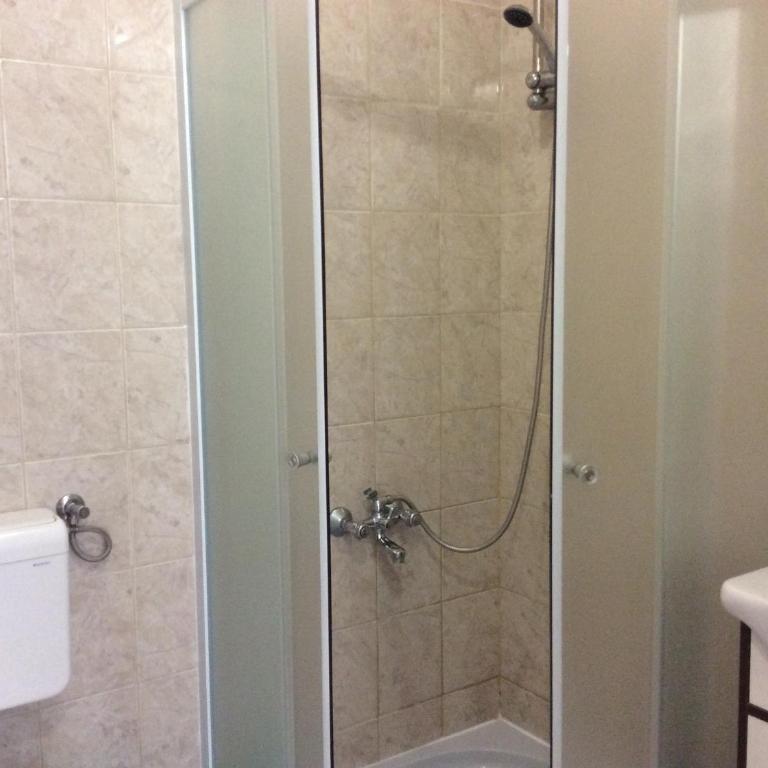 Apartments Rozela - Apartman s 1 Spavaćom Sobom i Balkonom - 1