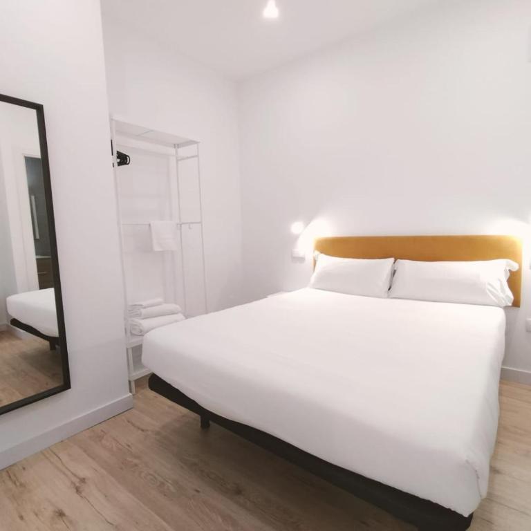 Apartamentos La Brava by gaiarooms - Estudio - 20