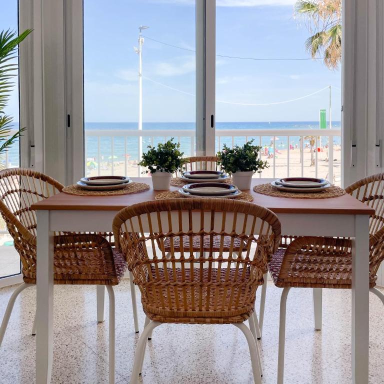 Maravillosas vistas a la bonita playa de Campello. - Apartamento de 2 dormitorios - 2