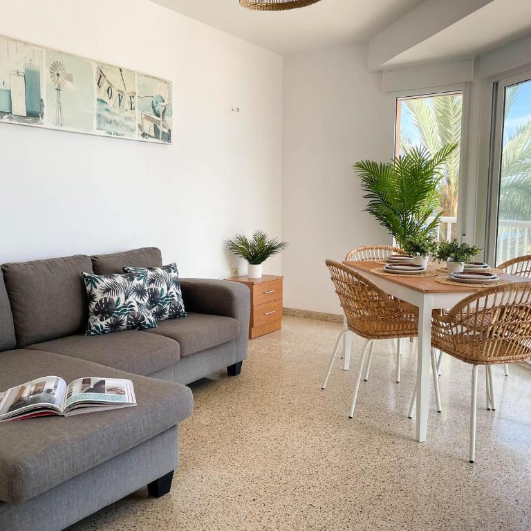 Maravillosas vistas a la bonita playa de Campello. - Apartamento de 2 dormitorios - 14