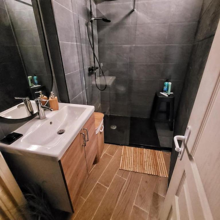 Parking privé + Jardin + Clim proche Plage & Resto - Appartement avec Terrasse - 3