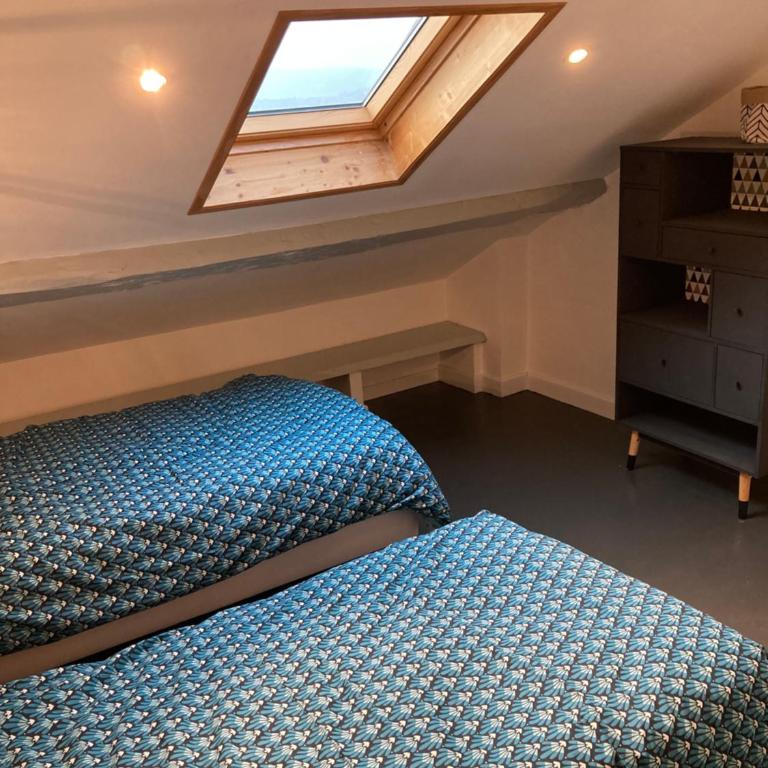 Maison en pierre de70 m2 au cœur d’un hameau - Maison 2 Chambres - 5
