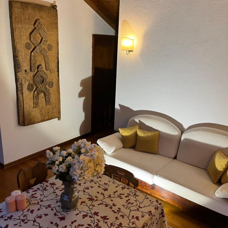 Chalet Blanc "La Mansarda" - Apartment mit 2 Schlafzimmern - 13