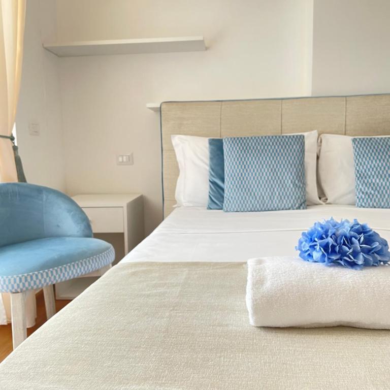 Home Flowers Milano - King Room with Balcony - 24