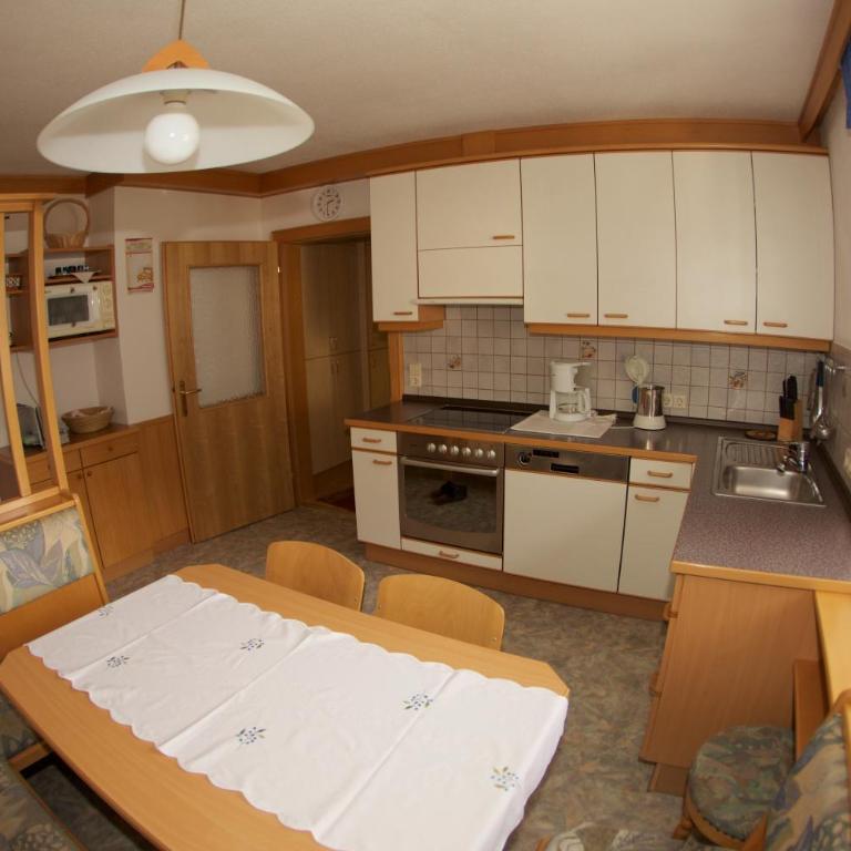 Haus Stöffler - Apartment mit Blick auf die Berge - 5