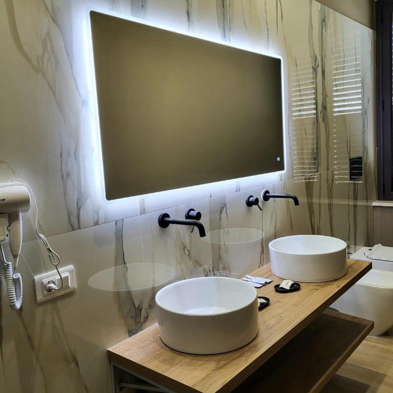 B&B La Cité Luxury Rooms - Camera Tripla Luxury - 3