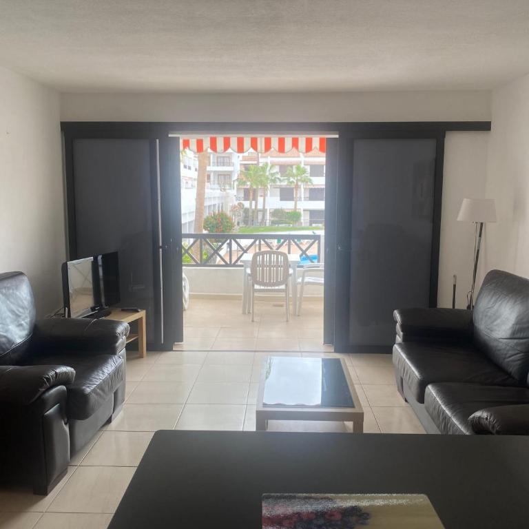 Apart Hotel 1 bed Apartment 6A2, Victoria Court 1, Los Cristianos, Tenerife - Apartamento de 1 dormitorio - 2