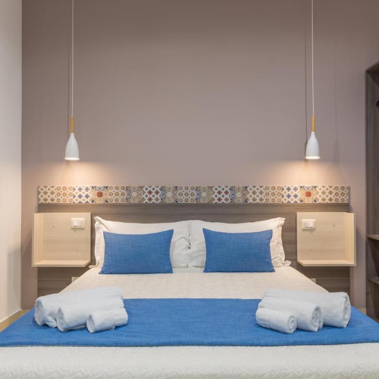 Casa dell'Aromatario b&b - Deluxe Triple Room - 2