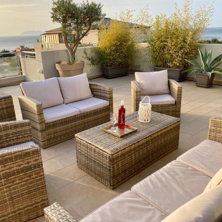 Penthouse Le Isole - Appartamento con 2 Camere da Letto - 13