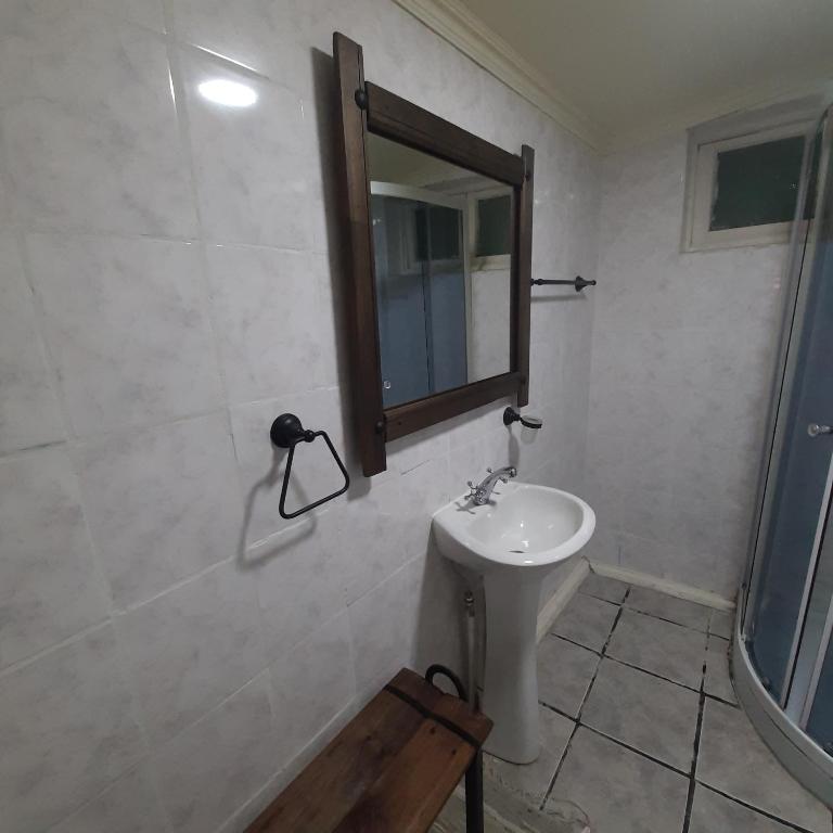 Riverline lodge - Standard Twin Room - 1
