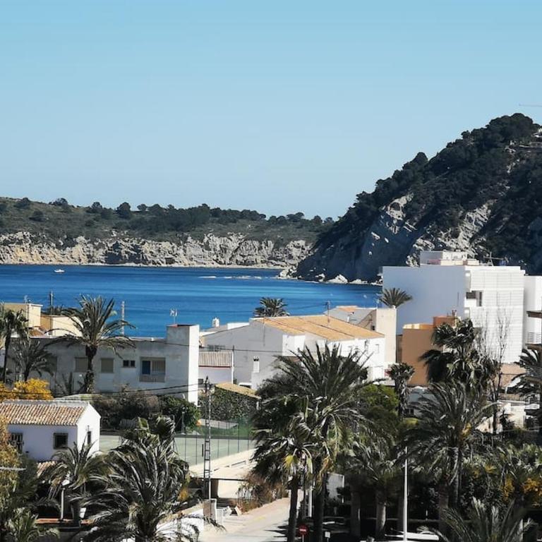 Casa en urb. con la piscina más GRANDE de Jávea. - Apartamento con vistas a la piscina - 43