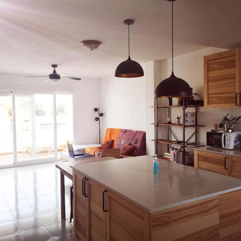Casa en urb. con la piscina más GRANDE de Jávea. - Apartamento con vistas a la piscina - 42